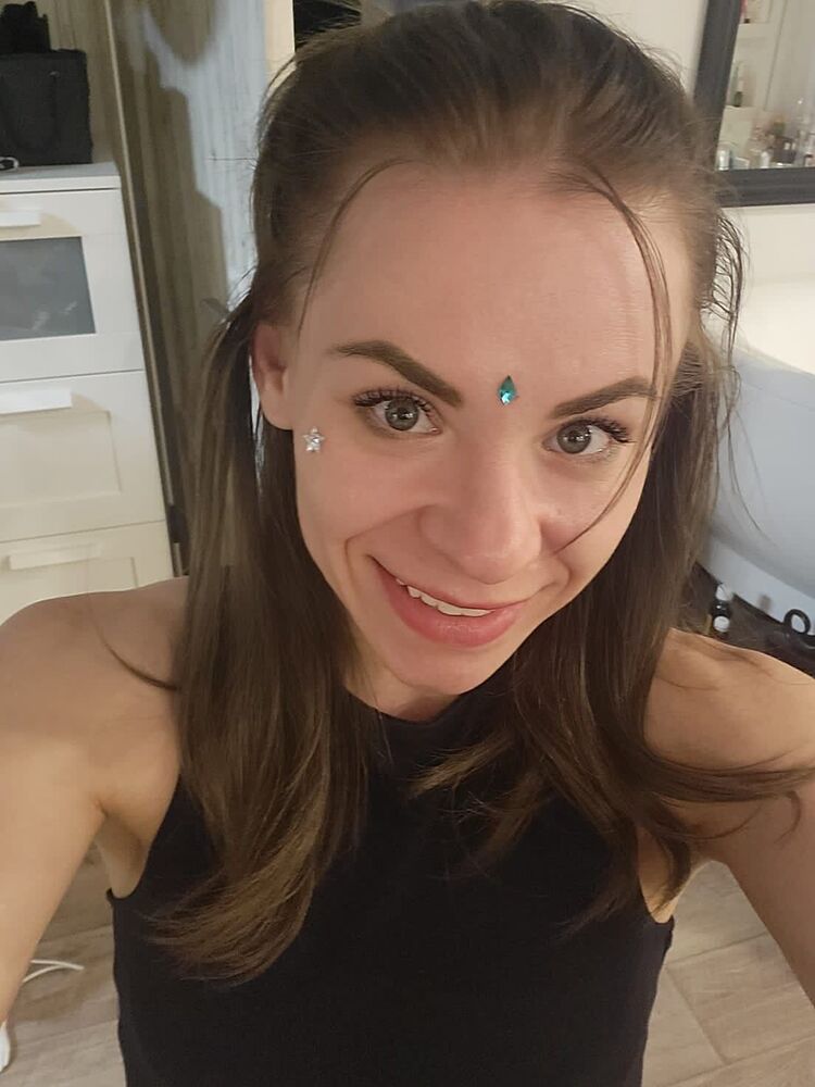 34497297  Lexi, 36 ,    Phuket