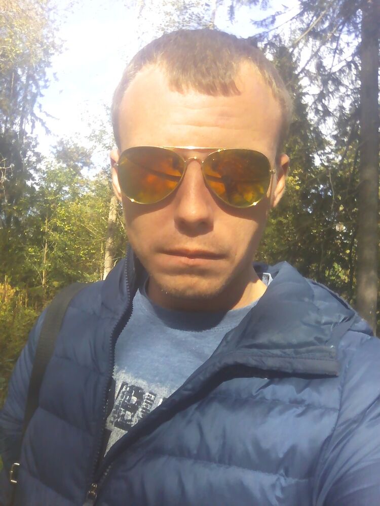  8093497  , 37 ,    