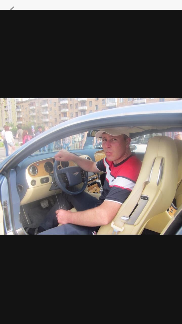  ,   Vitaly, 37 ,   ,   