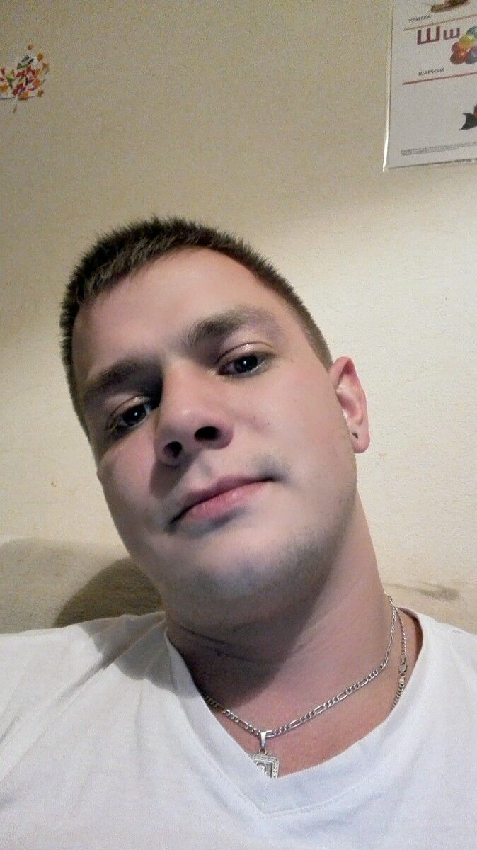  8540157  Igor, 34 ,    