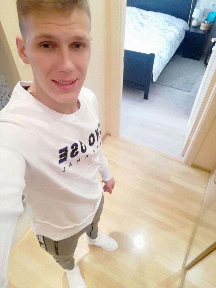  18737177  , 30 ,    