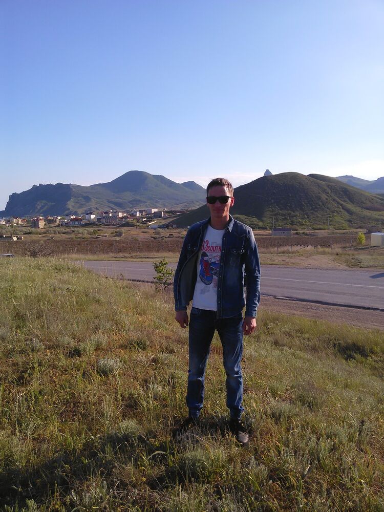  7989417  PETYA, 36 ,    