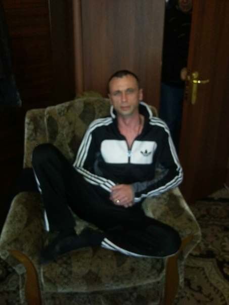  5403797  Andrei, 45 ,    