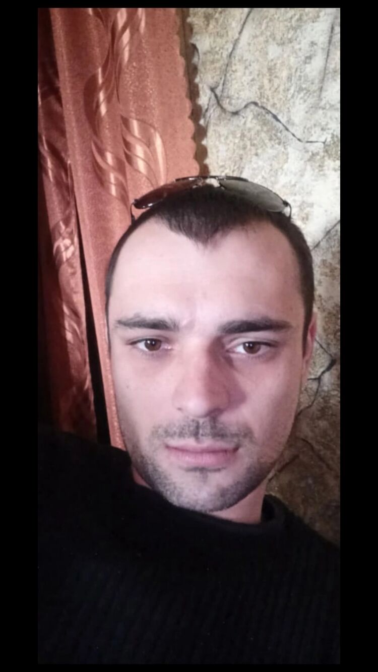  28508517  , 32 ,    
