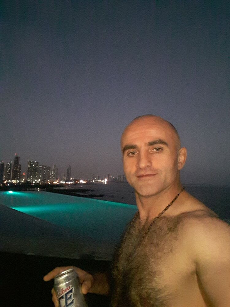  ,   Koba, 40 ,   ,   