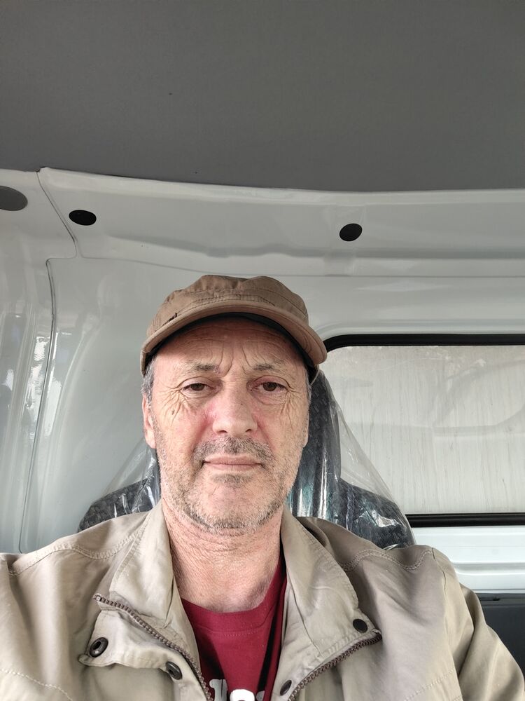 51045607  OLEG, 61 ,    