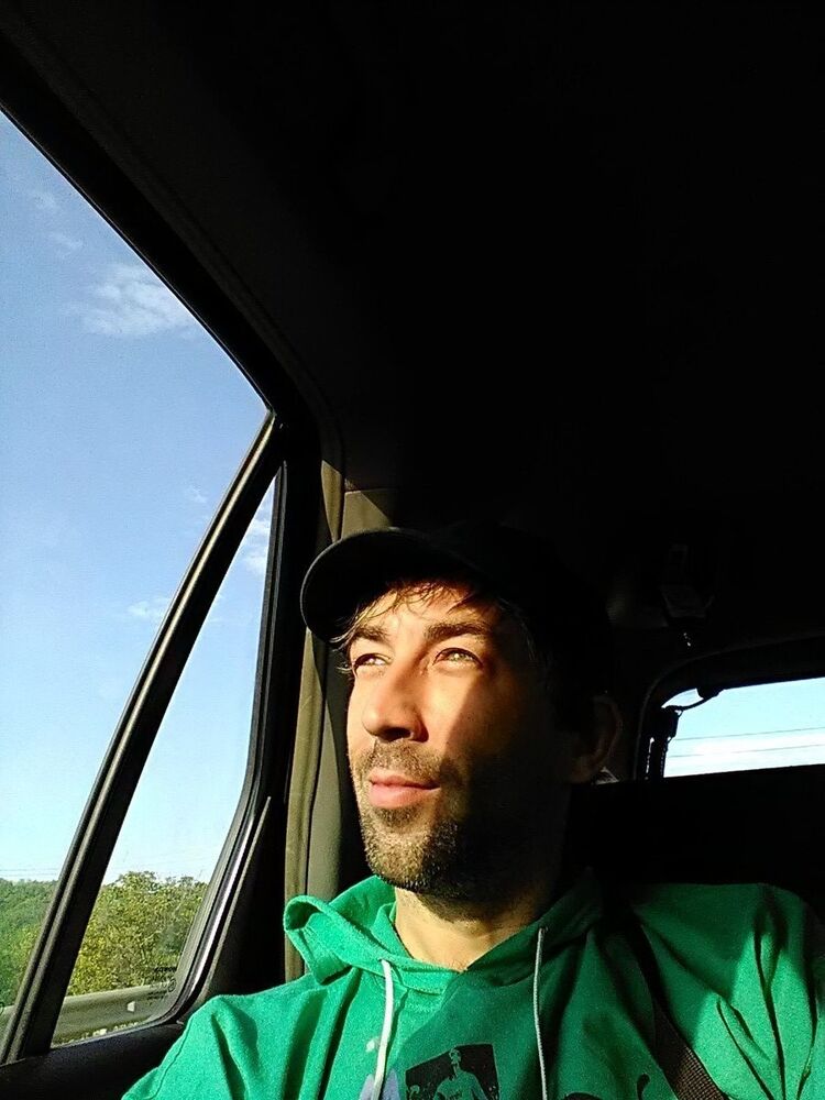  ,   Igor, 44 ,   ,   , c 