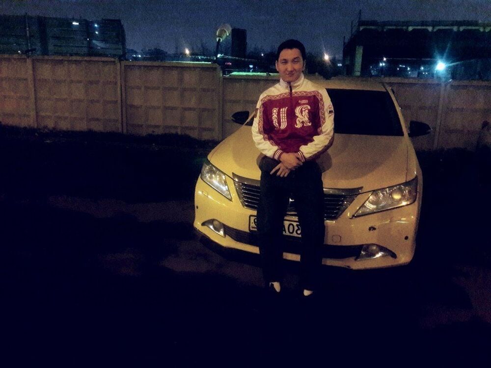 ���� 18276247 ������� Bek, 32 ����, ���� ���������� � ������������