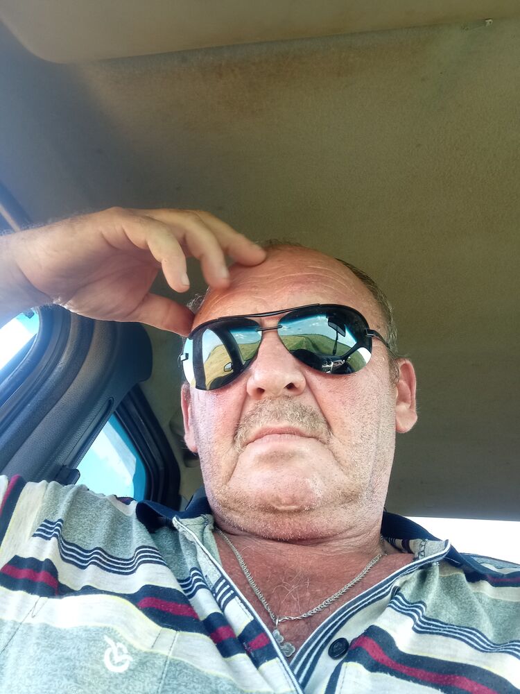  31812927  , 57 ,    