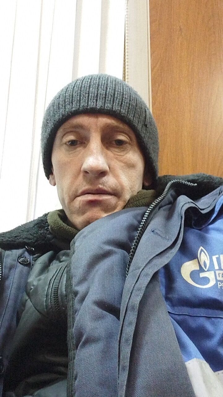  ,   Mik, 44 ,   ,   , c , 
