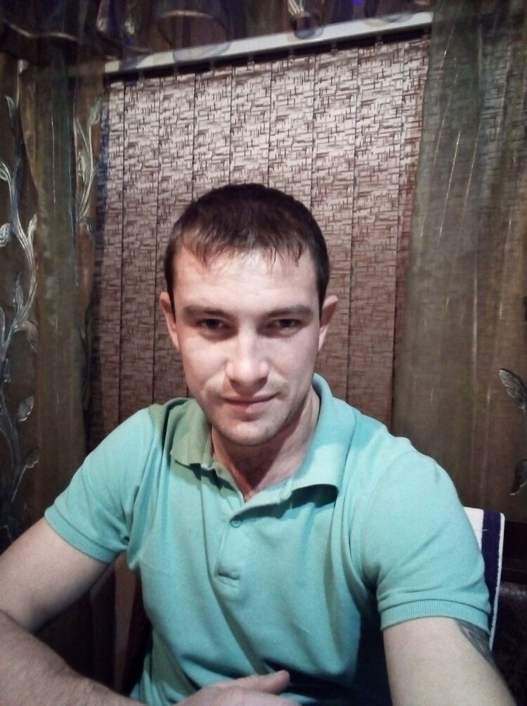  16586157  Aleksandr, 34 ,    