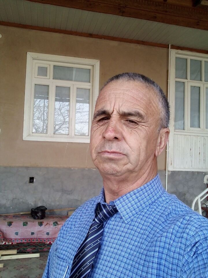  35143457  , 61 ,    