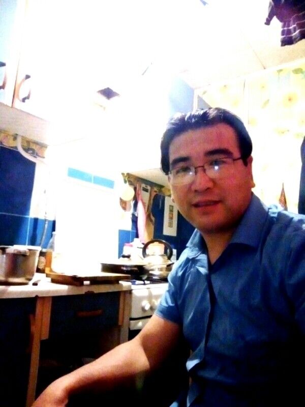  18830967  Baxtiyor, 39 ,    