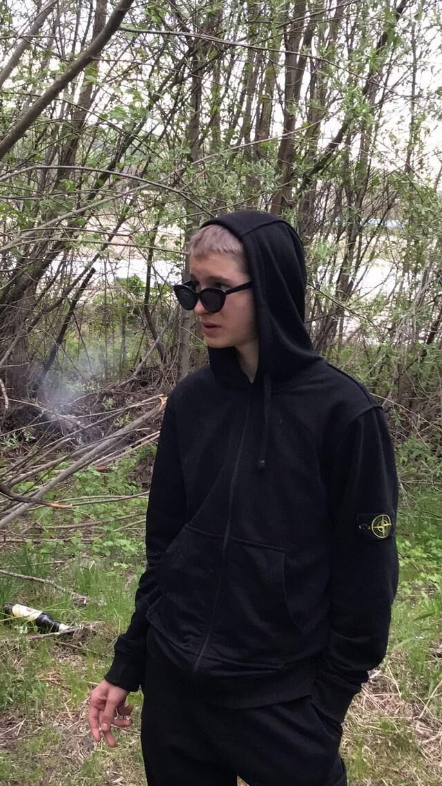  ,   Andriy, 19 ,   ,   