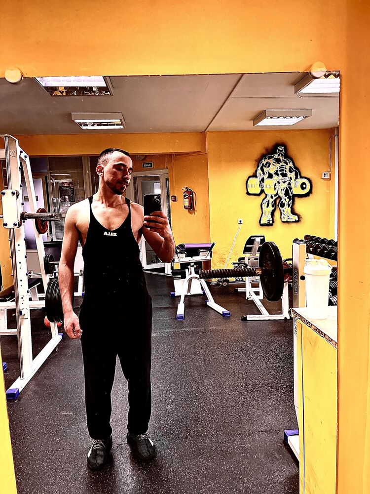  43553947  , 26 ,    -