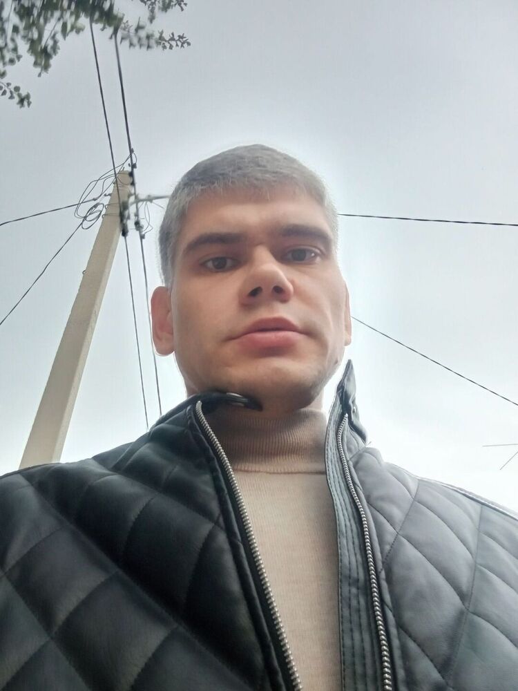  46689037  , 36 ,    