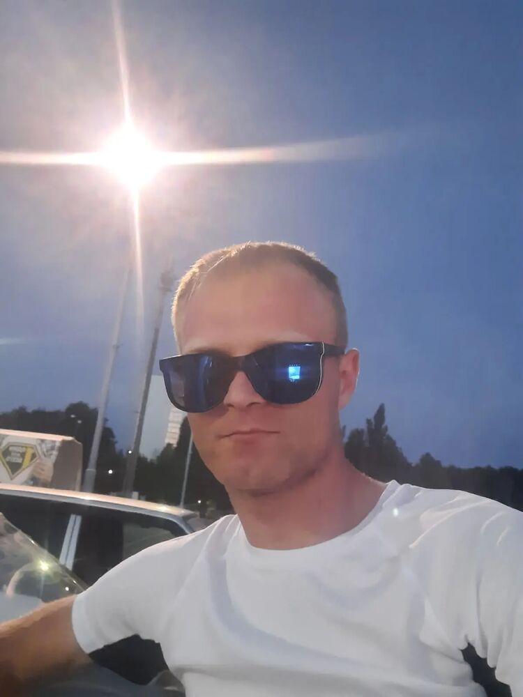  ,   Andrey, 28 ,   ,   , c , 