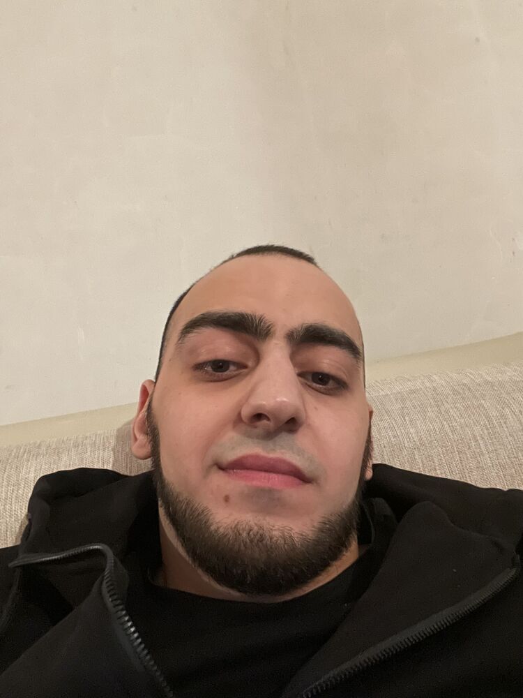  34736637  , 28 ,    