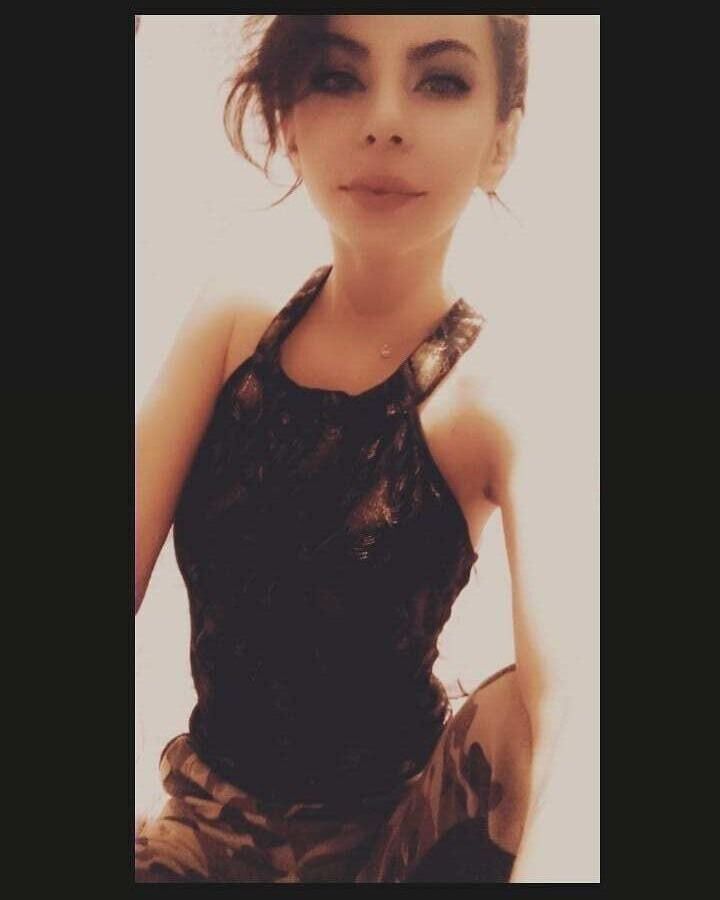  ,   Dana, 26 ,   ,   
