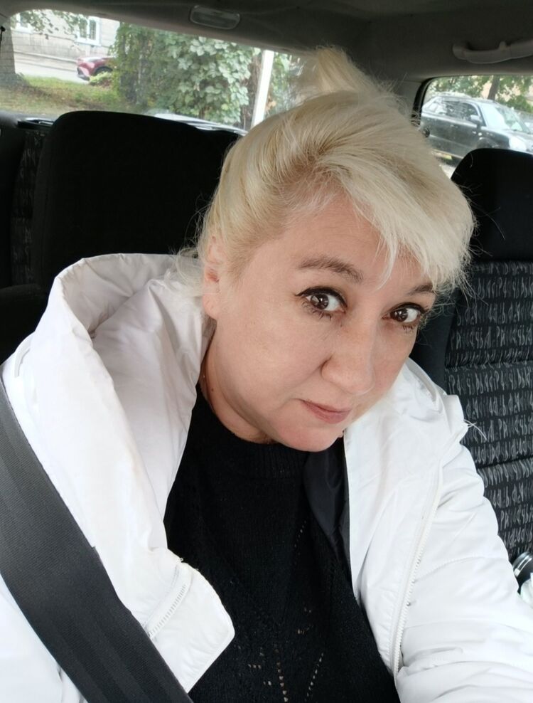  52256607  LISA, 52 ,    