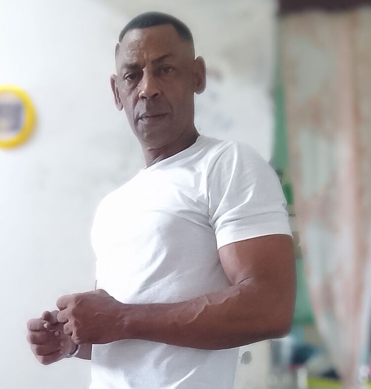  Havana,   Roberto, 55 ,   c 
