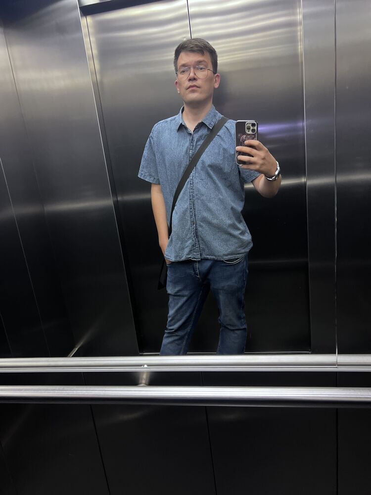  52861057  , 34 ,    