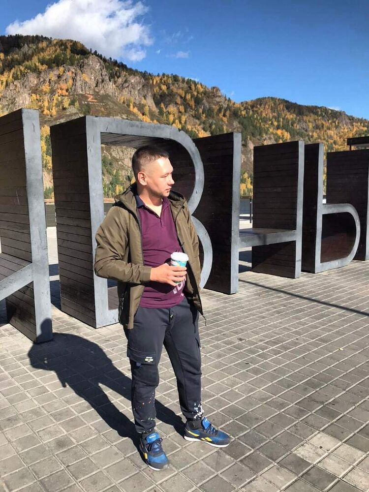 мужчины саяногорск