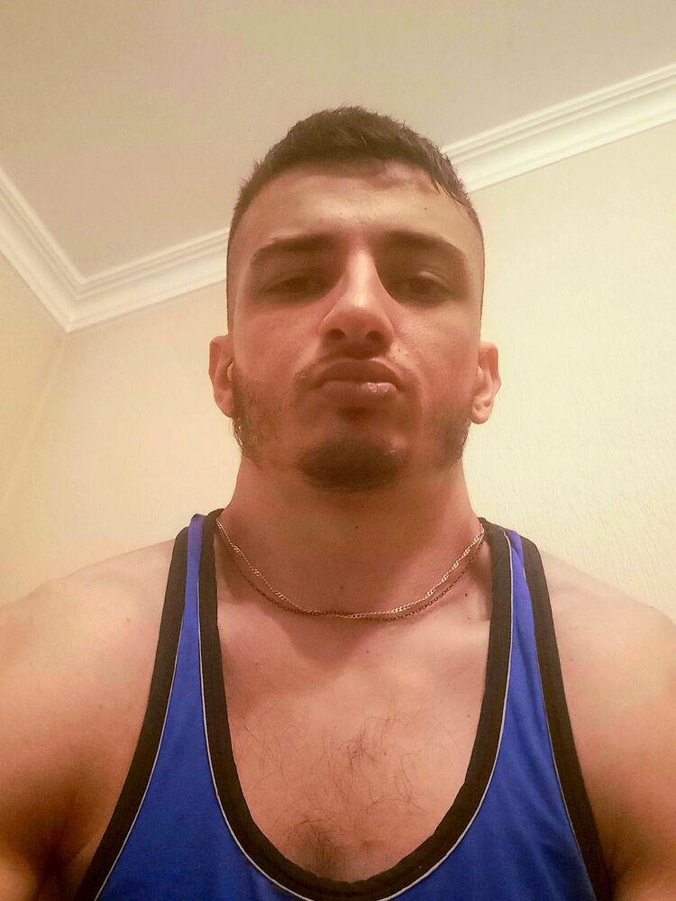 37947737  , 35 ,    