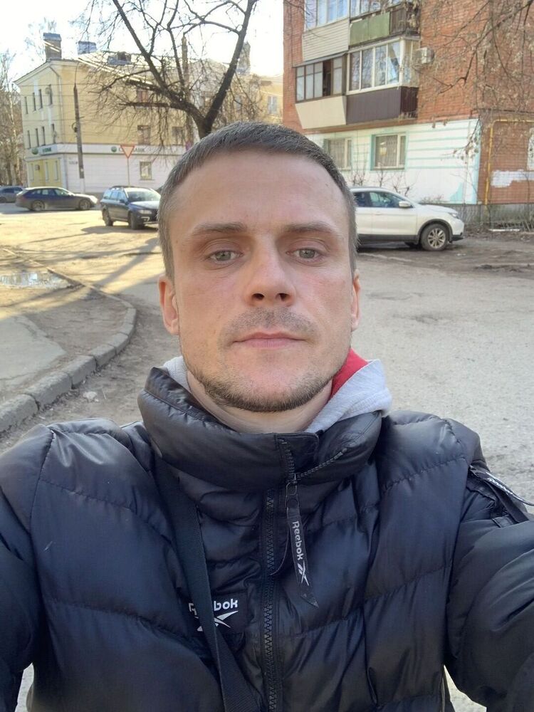  ,   Ivan, 34 ,   ,   