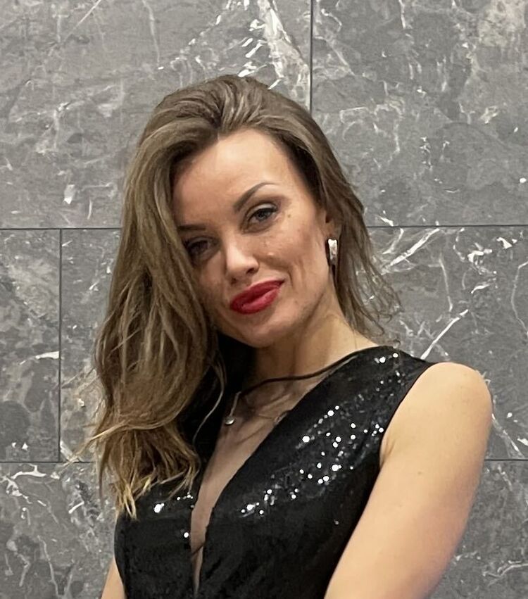  -,   , 37 ,   c 