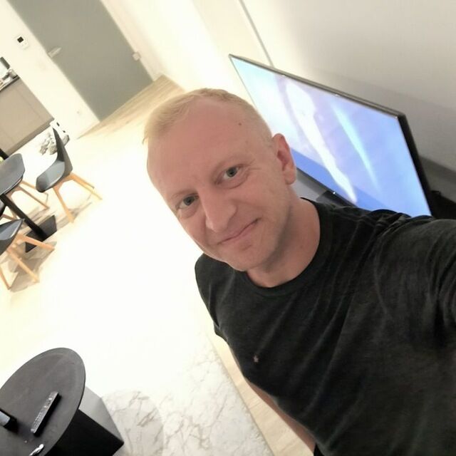  49590377  , 36 ,    