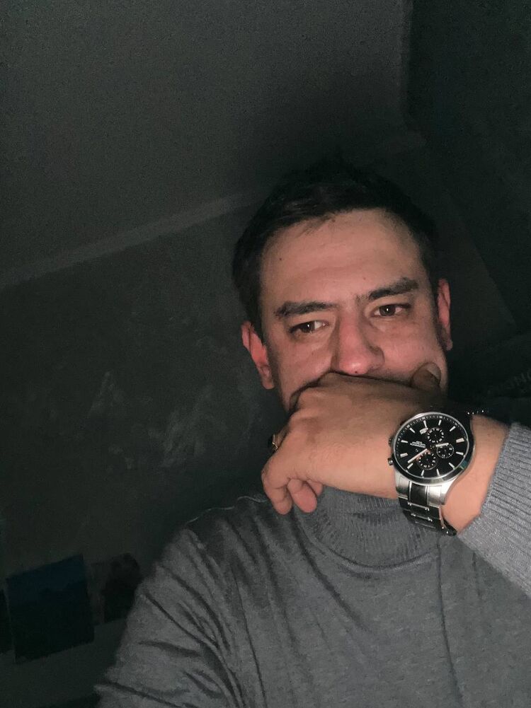  48983047  , 30 ,    