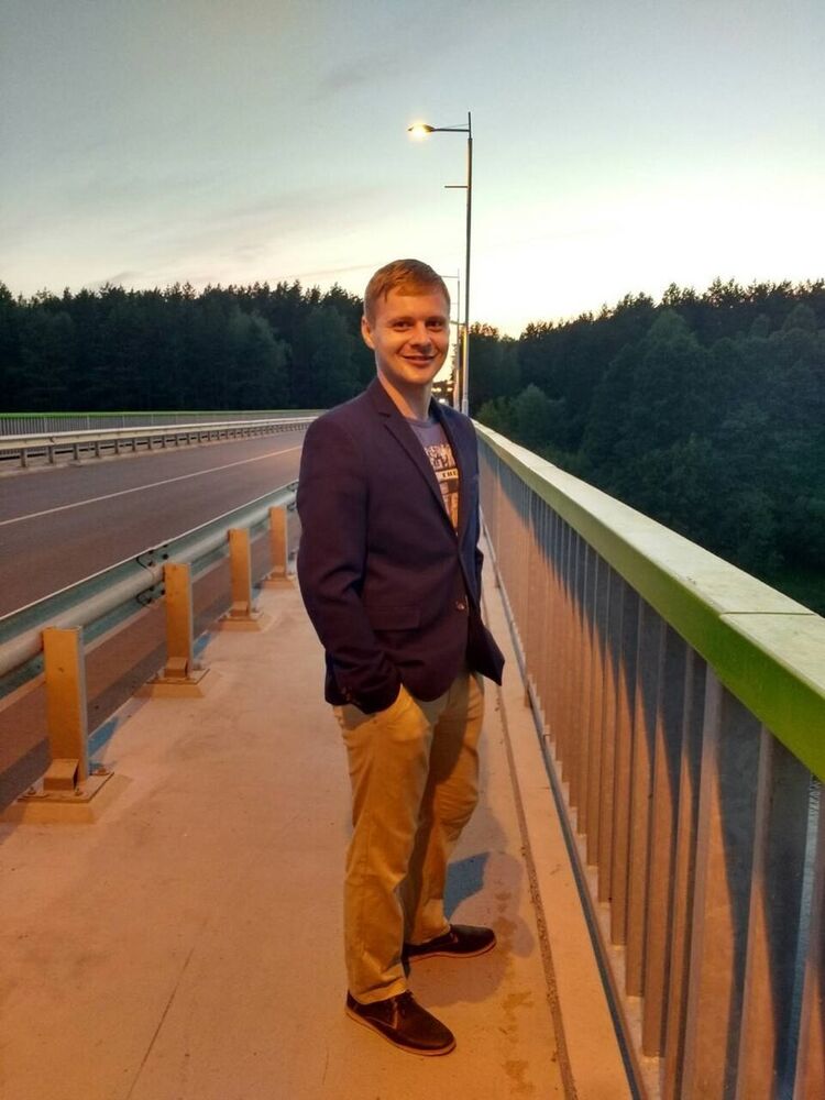  10198857  Sergey, 36 ,    