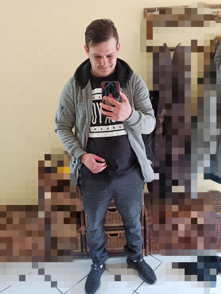  22817417  Wadim, 31 ,    Belchatow