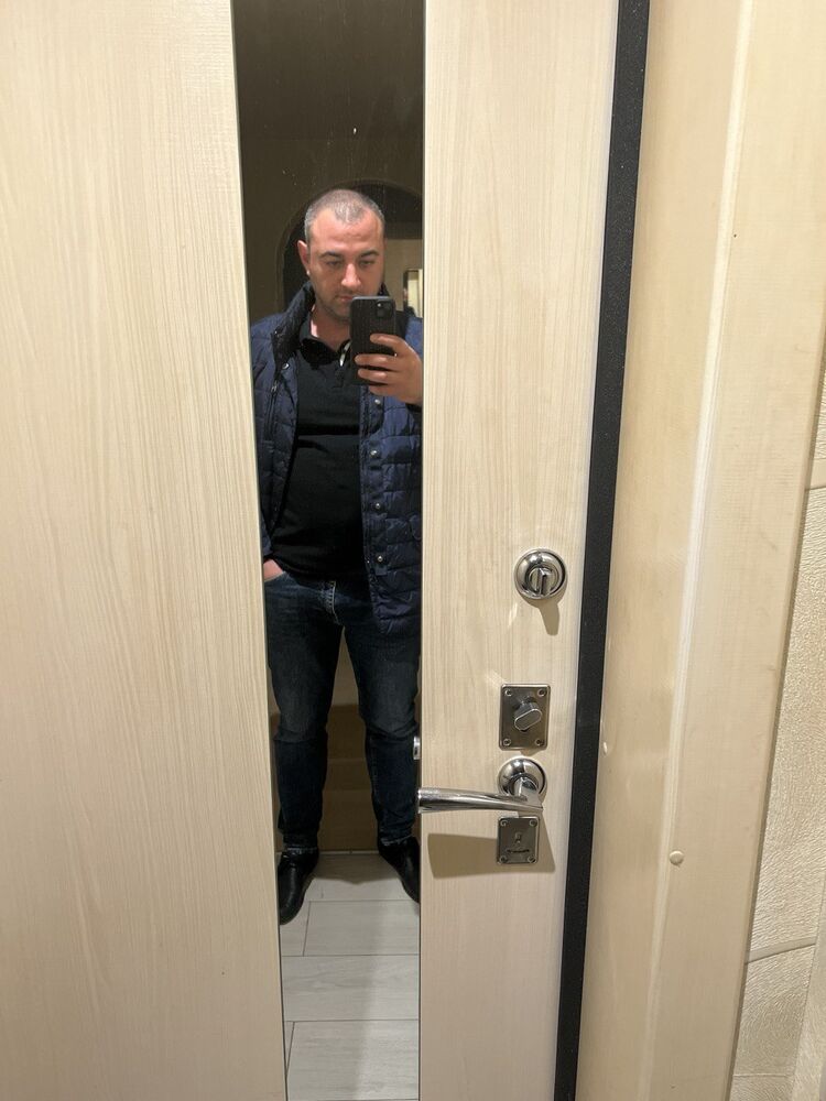  43733727  , 34 ,    
