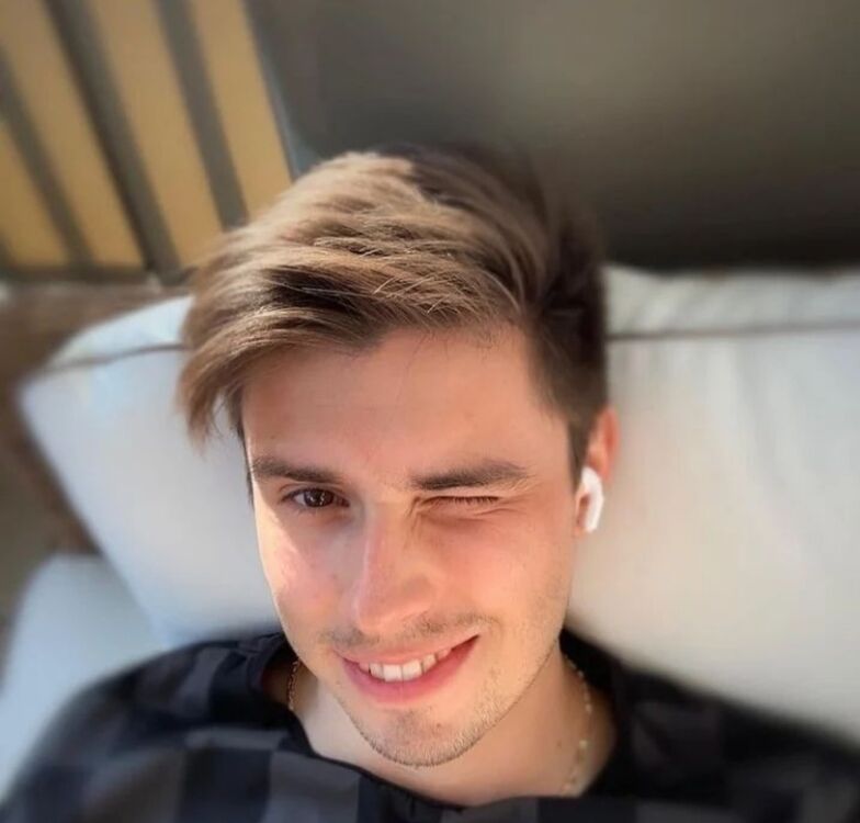 ���� 31424677 ����� ����, 25 ���, ���� ���������� � ��������