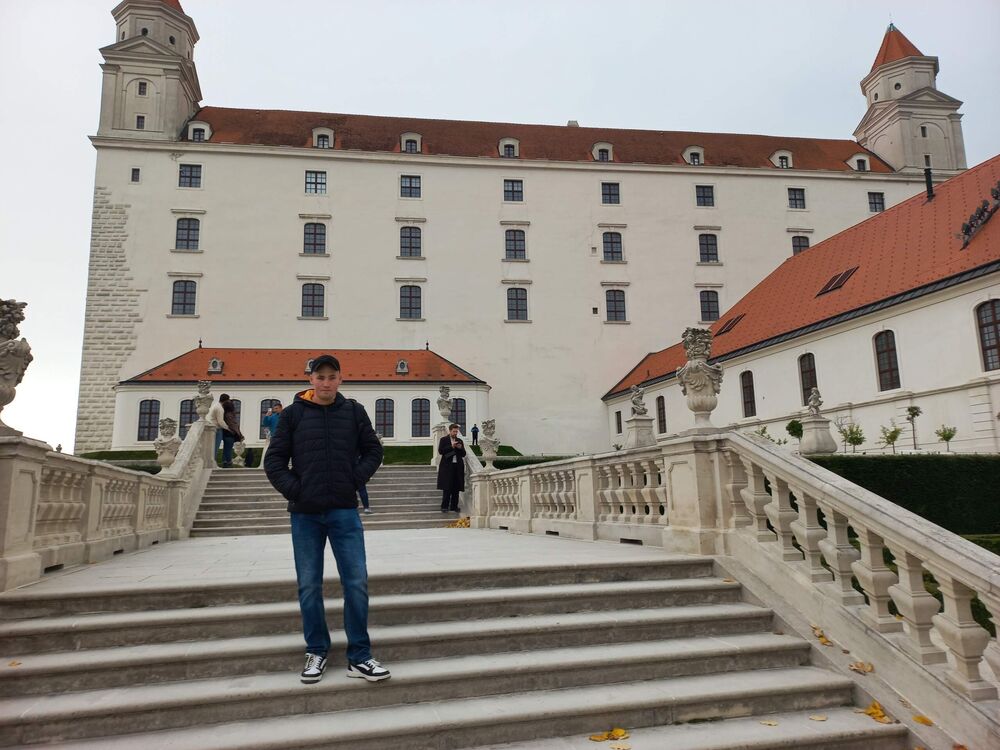  ,   Denis, 29 ,   ,   , c , 