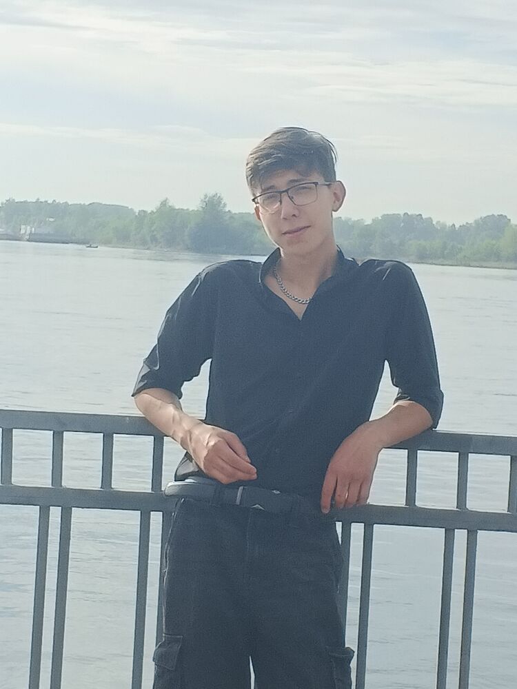  53216427  , 18 ,    -