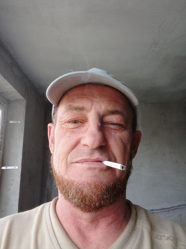  29976867  , 51 ,    