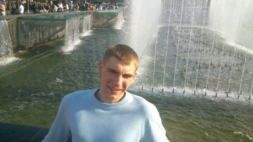  10565467  , 37 ,    -