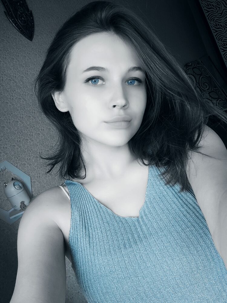  52208297  , 25 ,    