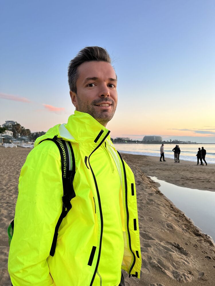 32056817  Alexander, 39 ,    Alanya