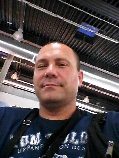 Ulm,   Igor, 49 ,     , c 