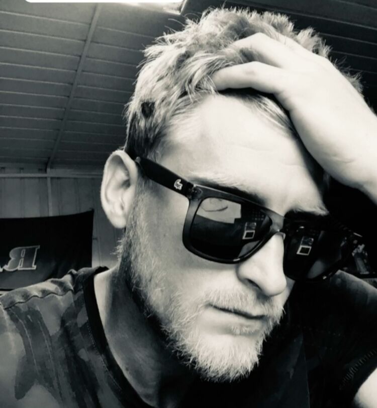  30340517  , 33 ,    
