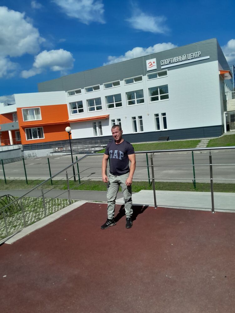  47695107  Vladimir, 37 ,    
