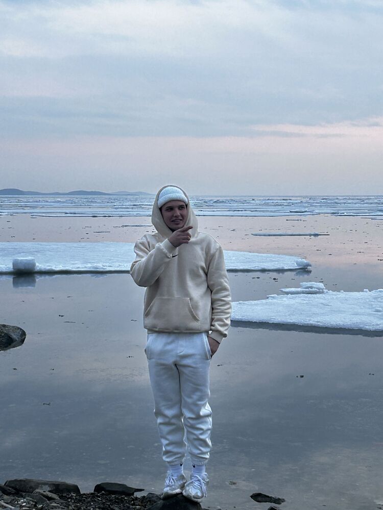 ���� 42146537 ����� �����, 22 ����, ���� ���������� � ������������