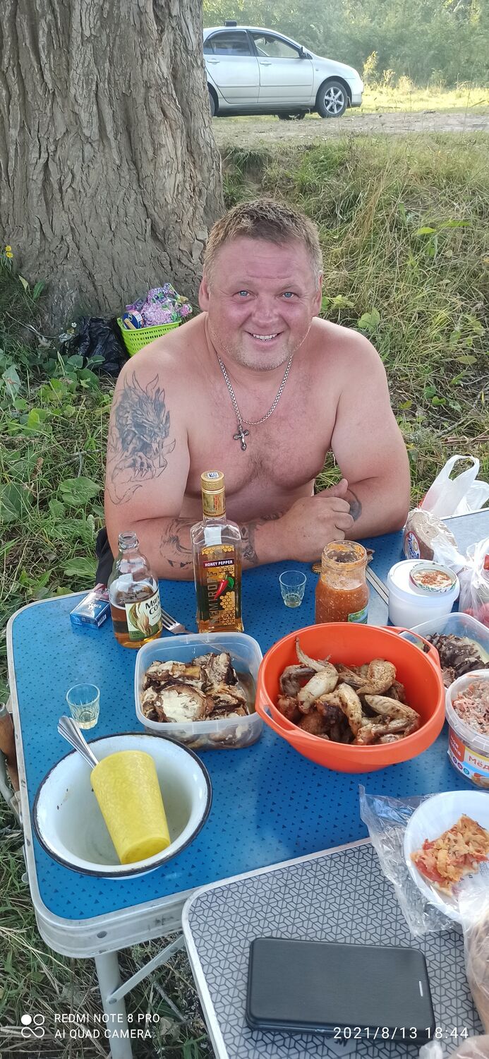  ,   Rustem, 45 ,   ,   