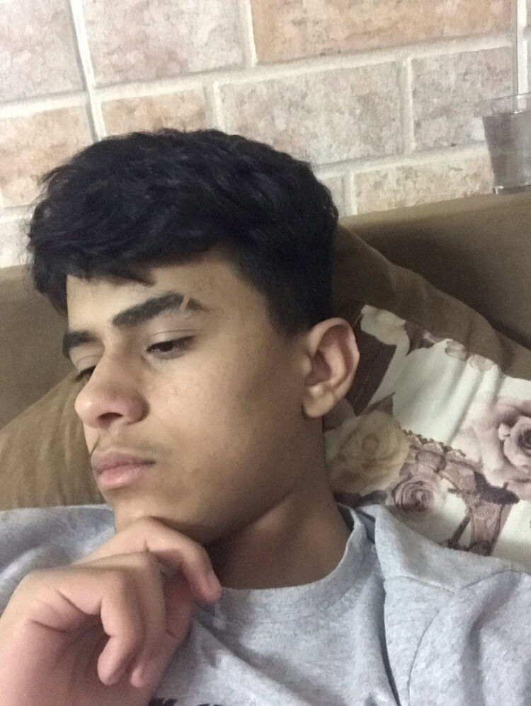  31124347  Muhammet, 24 ,    