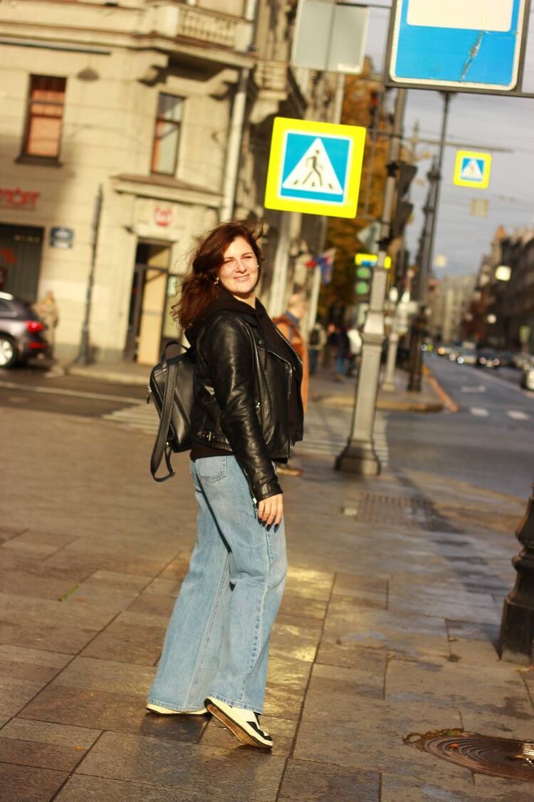 ���� 54727297 ������� ���, 38 ���, ���� ���������� � �����-����������