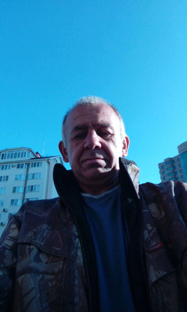  18010977  Alex, 55 ,    -